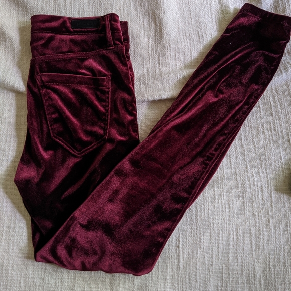 Blank NYC Burgundy Velvet Pants - Picture 2 of 2